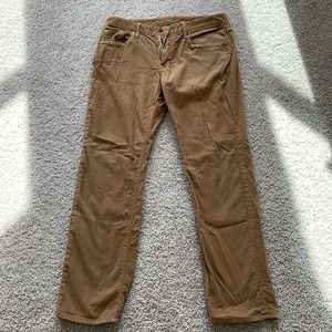 Bonobos Cords. Slim fit.